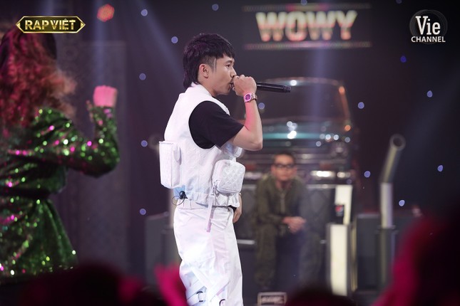 Rap Việt: Karik và Binz khó xử khi phải chứng kiến học trò cũ đối đầu với học trò mới ảnh 3