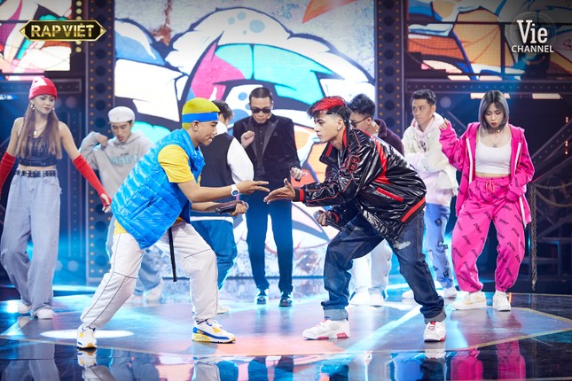 Rap Việt: JBee7 - Tân binh trẻ tiềm năng của làng Rap, đơn giản nhưng chạm đến trái tim ảnh 5