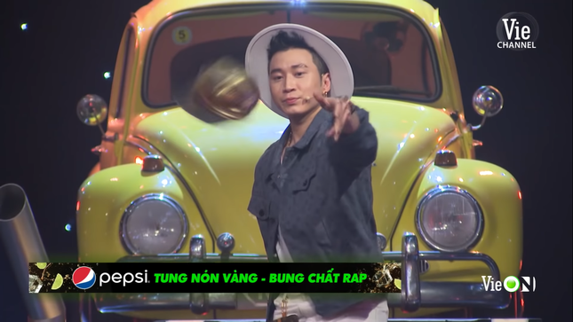 Rap Việt: Hóa ra lời hứa “sẽ làm nên lịch sử” của Binz với Ricky Star là như thế này đây ảnh 9