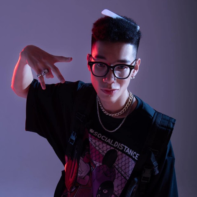 Kẻ tám lạng người nửa cân, Tlinh - MCK xứng danh “cặp đôi vàng” của làng Rap Việt ảnh 2