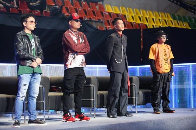 Điểm sáng “King Of Rap” tập 12: RichChoi và Hà Lê trình diễn Rap trên nền nhạc Trịnh ảnh 3