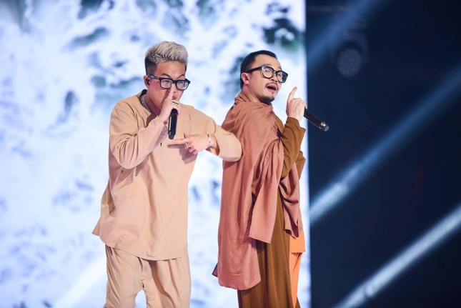 Điểm sáng “King Of Rap” tập 12: RichChoi và Hà Lê trình diễn Rap trên nền nhạc Trịnh ảnh 5