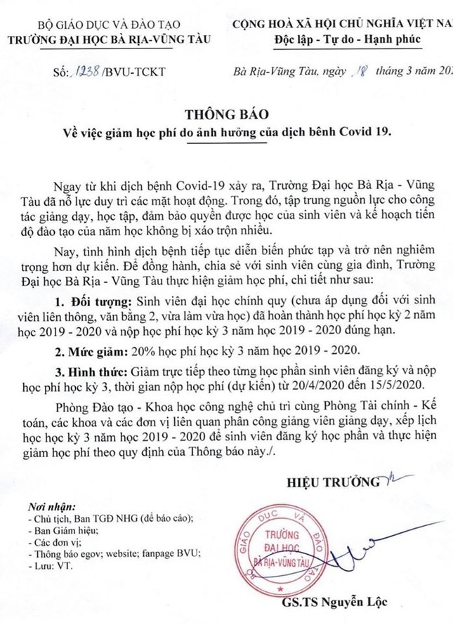 Một số trường Đại học giảm học phí cho sinh viên do ảnh hưởng của dịch COVID-19 ảnh 2