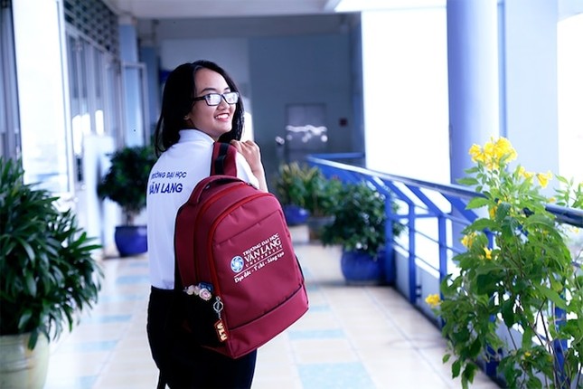 Một số trường Đại học giảm học phí cho sinh viên do ảnh hưởng của dịch COVID-19 ảnh 3
