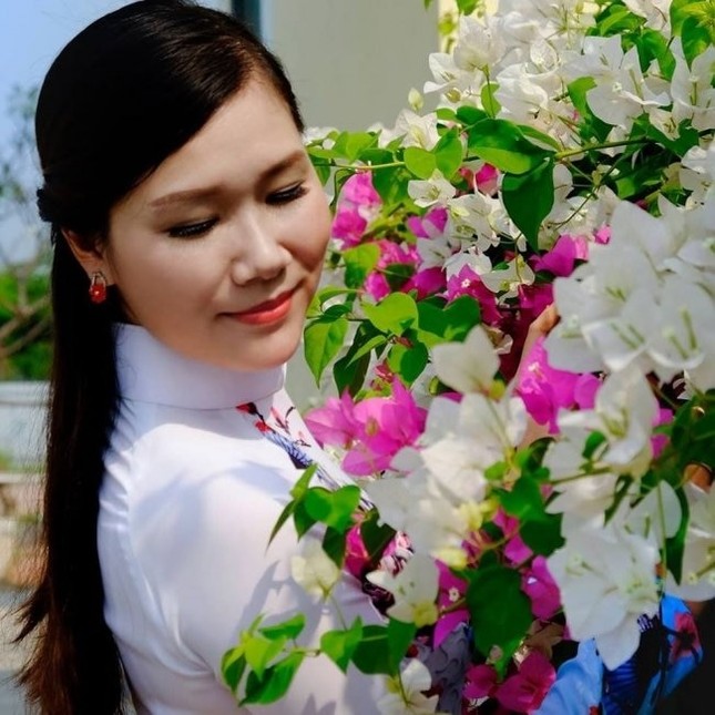 “Chị Google” trong truyền thuyết lộ hình ảnh đời thực, nhan sắc khiến ai cũng bất ngờ ảnh 5