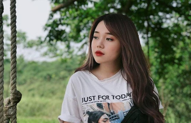 Sau “liên hoàn phốt”, Linh Ngọc Đàm buồn bã trải lòng, bày tỏ sự sợ hãi và lo âu ảnh 1
