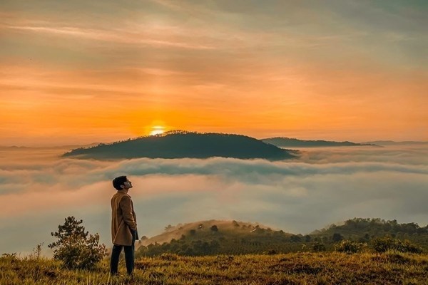 View “săn mây” đẹp ảo diệu ở Đà Lạt thông báo đóng cửa vì ý thức kém của du khách ảnh 3