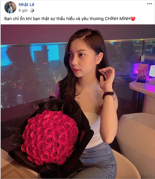 Quang Hải mặc áo đôi với Huỳnh Anh, dân mạng lại phát hiện ra sự “trùng hợp” lạ thường? ảnh 4
