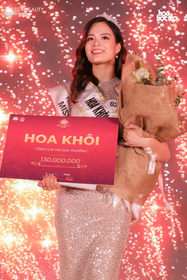 Chung kết “Press Beauty“: Sinh viên lớp Xã hội học trở thành Hoa khôi Báo chí 2020 ảnh 13