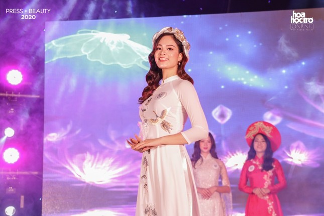 Chung kết “Press Beauty“: Sinh viên lớp Xã hội học trở thành Hoa khôi Báo chí 2020 ảnh 3