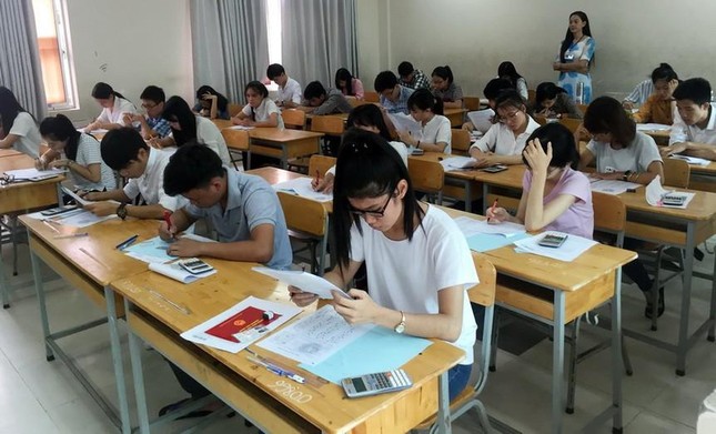 Bạn đã biết chưa: Từ 11/10, học sinh THCS và THPT không còn bài kiểm tra 1 tiết ảnh 1
