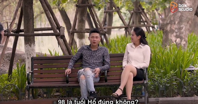 Những gương mặt phỏng vấn, ghép đôi đường phố nổi bật được cộng đồng mạng yêu thích ảnh 2