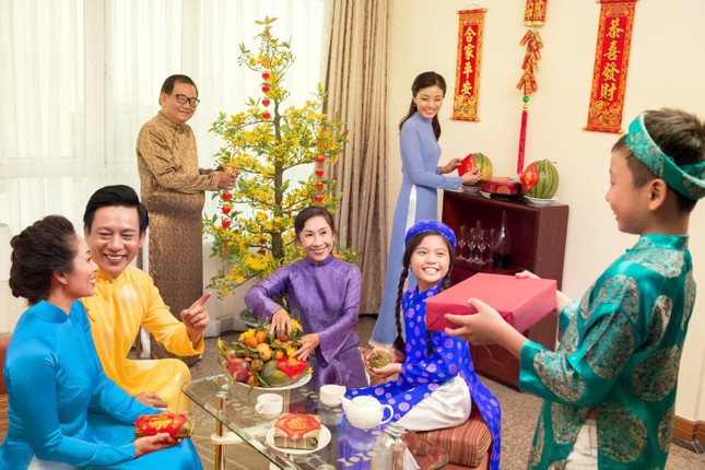 Bạn đã sẵn sàng tiếp chiêu “10 vạn câu hỏi vì sao” ngày Tết của khách đến chơi nhà chưa? ảnh 3