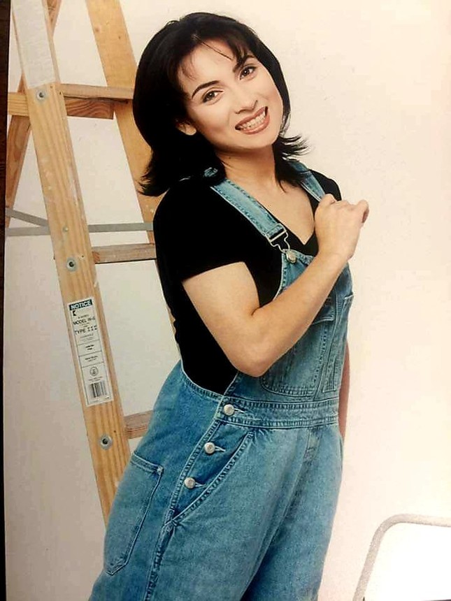 Ngắm Phi Nhung xinh đẹp thời trẻ ảnh 4