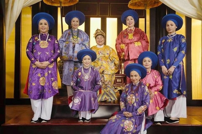 Phim cung đấu Việt: Gây thất vọng từ dàn phi tần già nhất lịch sử đến scandal mua vai ảnh 1