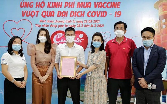 Thủy Tiên làm 'nóng' ca khúc của nhạc sỹ Vũ Hoàng ảnh 1