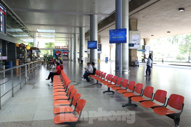 San Bay Tan SÆ¡n Nháº¥t Váº¯ng Hoe Giá»¯a Mua Dá»‹ch Covid 19