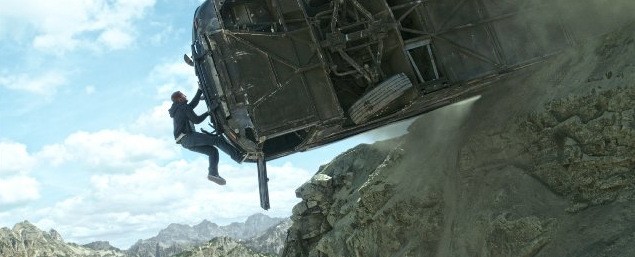 ‘Fast and Furious 7’: Sau hai tuần vẫn ‘nhanh và nguy hiểm’ ảnh 1