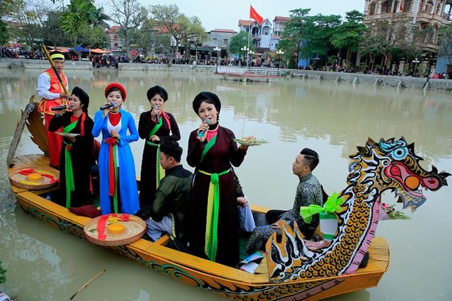 10 lễ hội đầu xuân không thể bỏ qua tại miền Bắc ảnh 5