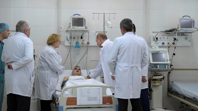 Vụ cháy ở Nga: Ông Putin 'muốn gào thét khi nghe con số thương vong' ảnh 2