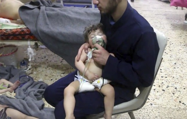 14 người thiệt mạng trong vụ tên lửa không kích sân bay Syria ảnh 4