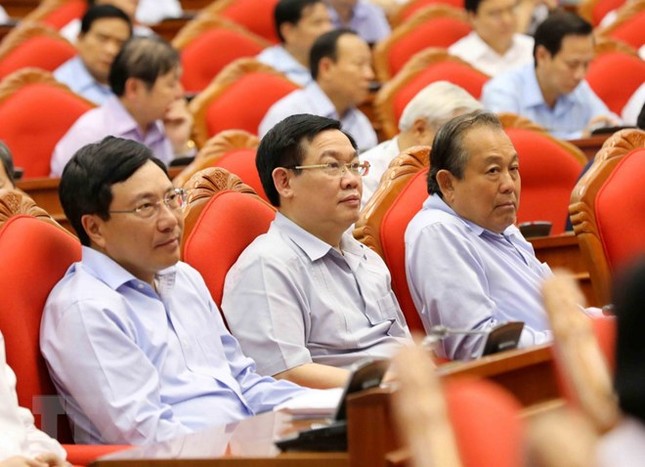 Sẽ có quyết sách dẹp vấn nạn 'cả họ làm quan' ảnh 1
