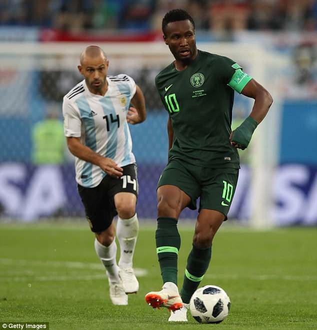 Bố thủ quân Nigeria bị bắt cóc trước trận gặp Argentina ảnh 1