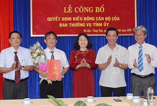 Bổ nhiệm nhân sự 8 tỉnh thành ảnh 11