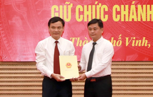 Bổ nhiệm nhân sự 8 tỉnh thành ảnh 1