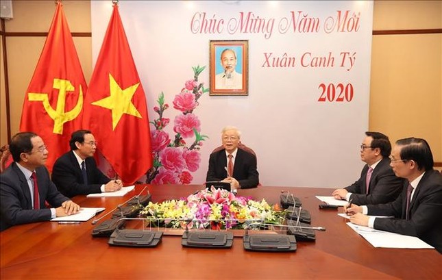 Tổng Bí thư, Chủ tịch nước điện đàm với ông Tập Cận Bình ảnh 1