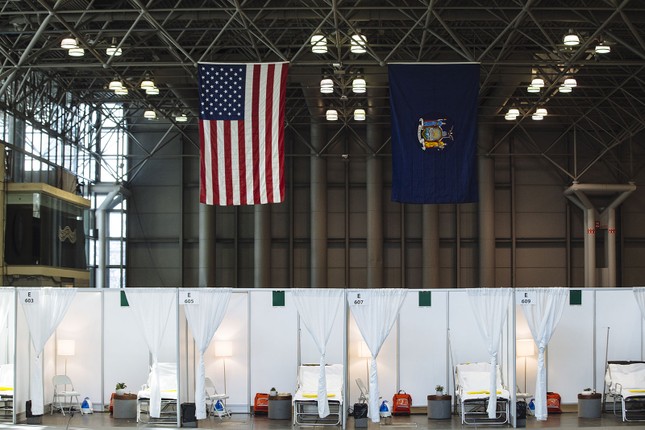 Mật vụ Mỹ ngăn ông Trump đến tâm dịch New York ảnh 1