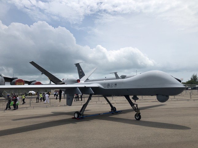 Những máy bay quân sự đình đám ở Singapore Airshow ảnh 19