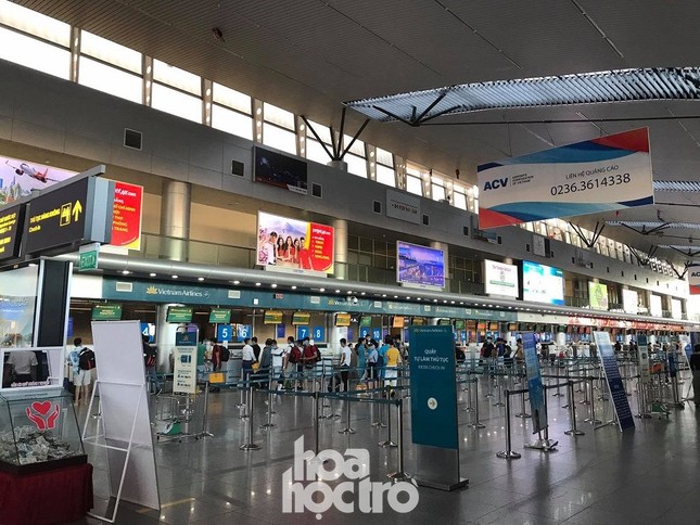 Dừng bay Đà Nẵng từ 0h ngày 28/7, các hãng hàng không hỗ trợ khách hàng đã đặt vé thế nào? ảnh 1