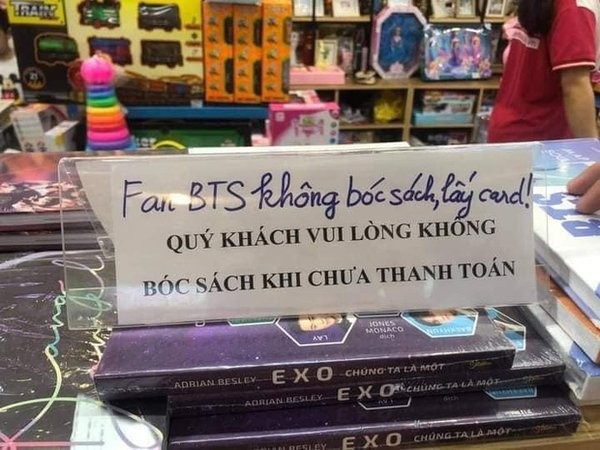 Một nhà sách "tố" fan BTS có hành vi thiếu văn minh và “lời hồi đáp” bất ngờ của V-ARMY ảnh 2