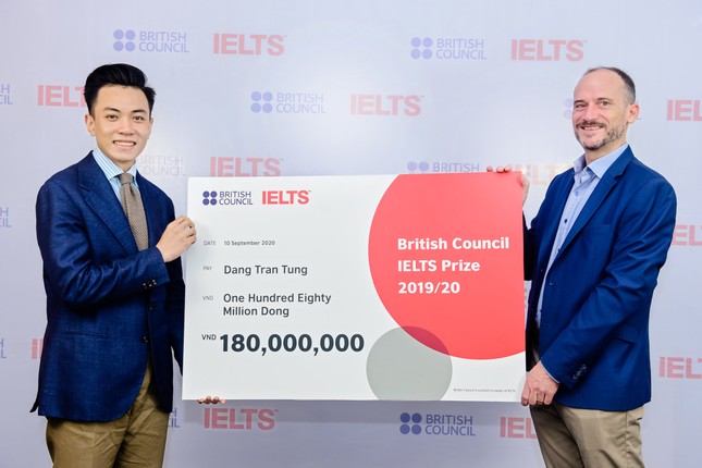 Thầy giáo IELTS Đặng Trần Tùng: “Thật ra càng đạt 9.0 mình càng... tự ti” ảnh 3