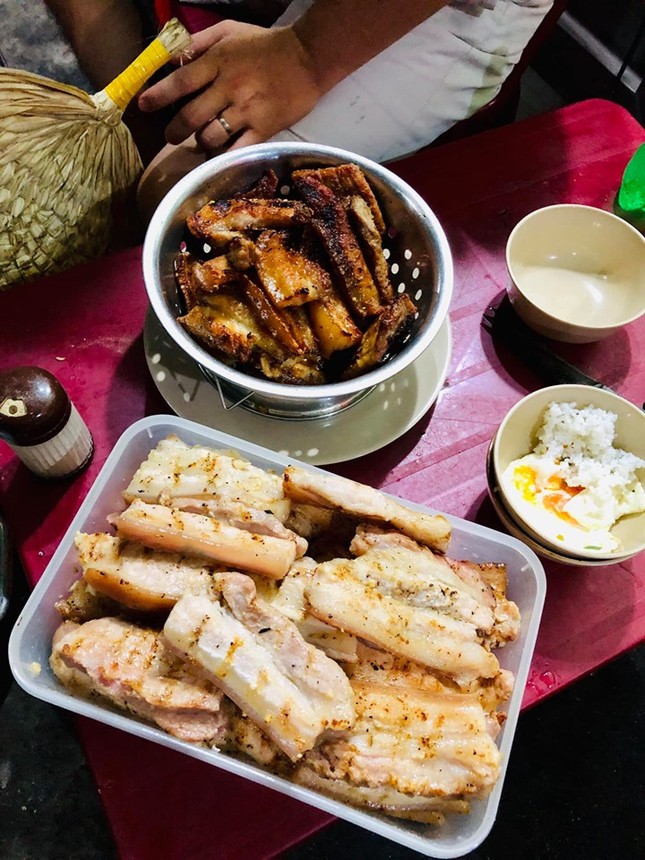 Tại sao cơm Tấm lại là “biểu tượng ẩm thực” của teen Sài thành? ảnh 10