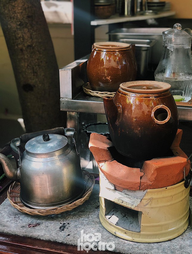 Hẹn hò Sài Gòn: Sài Gòn cà phê sữa đá độc đáo, lãng mạn và yên bình, bạn ghé chưa? ảnh 4