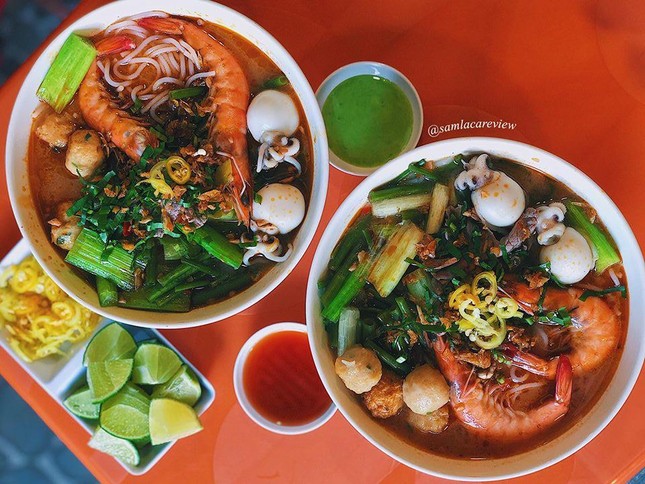 Hẹn hò Sài Gòn: Cơm và bún ngon thế này, không ăn hơi uổng đó bạn! ảnh 13