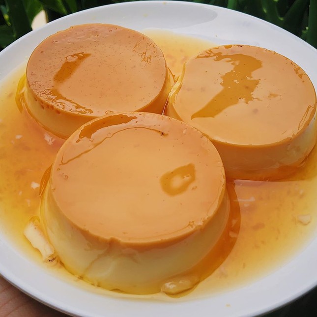Đã ngon thì sợ gì mập: Team "cuồng" flan và trà sữa đâu, mau bơi hết vào đây! ảnh 2