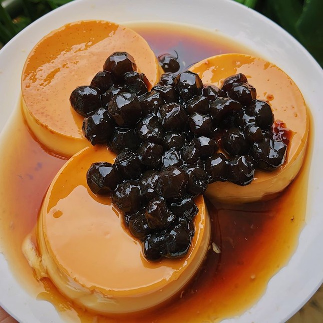 Đã ngon thì sợ gì mập: Team "cuồng" flan và trà sữa đâu, mau bơi hết vào đây! ảnh 3