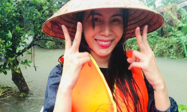 Dịch bệnh chưa qua, lũ lớn kéo tới - Khó khăn ở mọi nơi và tình người cũng thế! ảnh 1