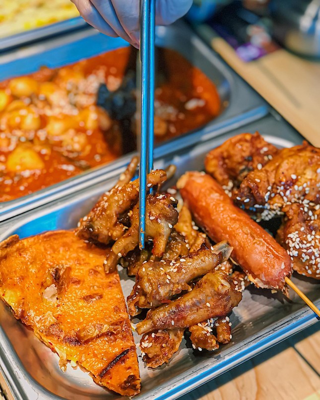 Vi vu Đà Lạt mờ sương cuối tuần này, ăn lẩu gà hay Tokbokki, bên nào mau ấm bụng? ảnh 3