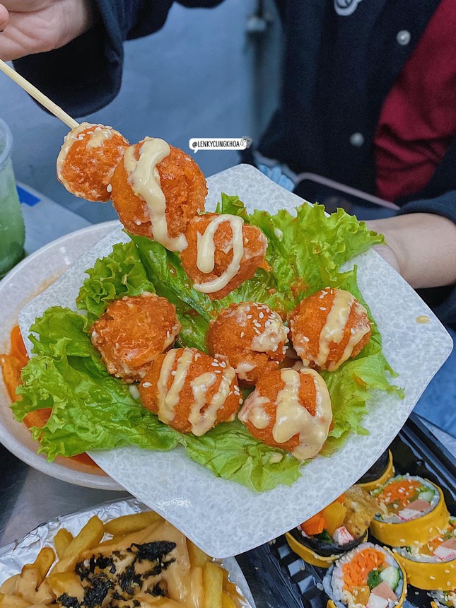 Hẹn hò Sài Gòn: Cầm 100K mà có thể ăn ngon ăn no lại nhiều món, ở đâu bây giờ? ảnh 8
