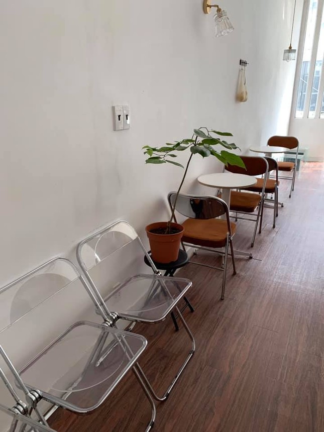 Những quán cà phê phong cách tối giản, không gian “sống ảo” vừa đẹp vừa sang ảnh 4