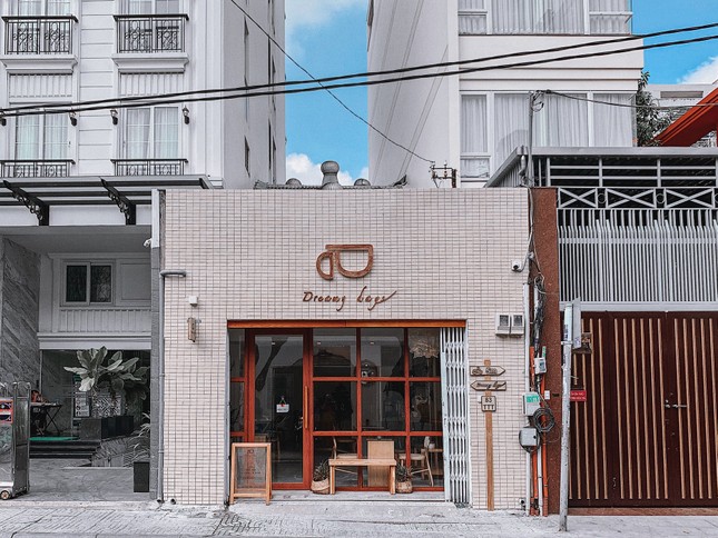 Hẹn hò cuối tuần: Xoa dịu tâm hồn với những quán cà phê có view chất lừ và thơ mộng ảnh 6