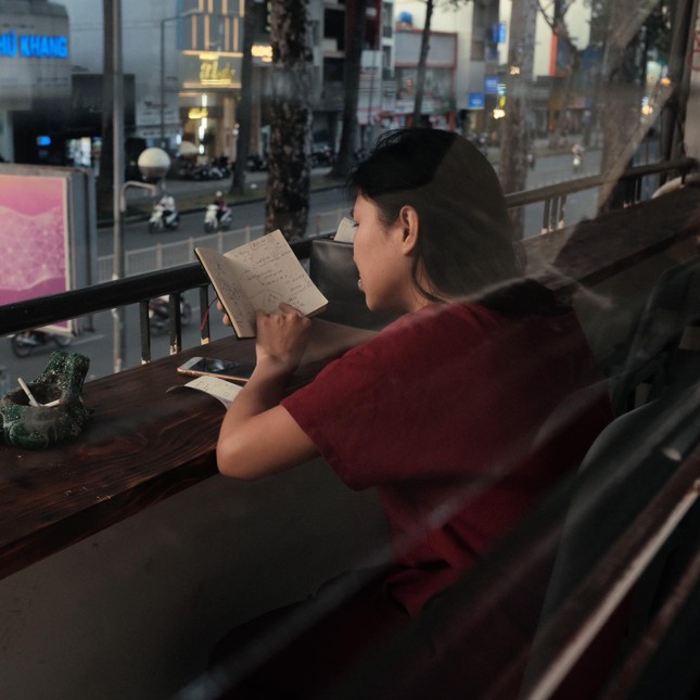 Hẹn hò cuối tuần: Xoa dịu tâm hồn với những quán cà phê có view chất lừ và thơ mộng ảnh 5
