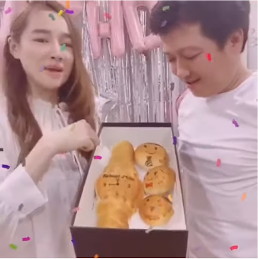 Hết làm “fan cứng” hội “Nghiện Nhà”, sao Việt “điền đơn” gia nhập nhóm “Yêu Bếp“ ảnh 1
