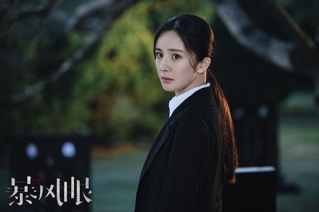 “Bạo Phong Nhãn” thành tích kém, nhưng nhận định Dương Mịch đã hết thời liệu có quá sớm? ảnh 2