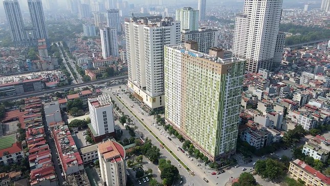 Hà Nội phong tỏa thêm 2 chung cư ở Hà Đông liên quan ca mắc COVID-19 ảnh 1