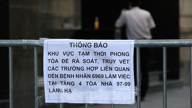 Phong tỏa tạm thời tòa nhà 97-99 Láng Hạ vì nữ nhân viên 9X dương tính với SARS-CoV-2 ảnh 5